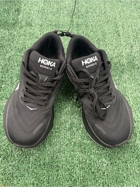 Hoka Bondi 8 Men's Black Running Shoes with White Logo